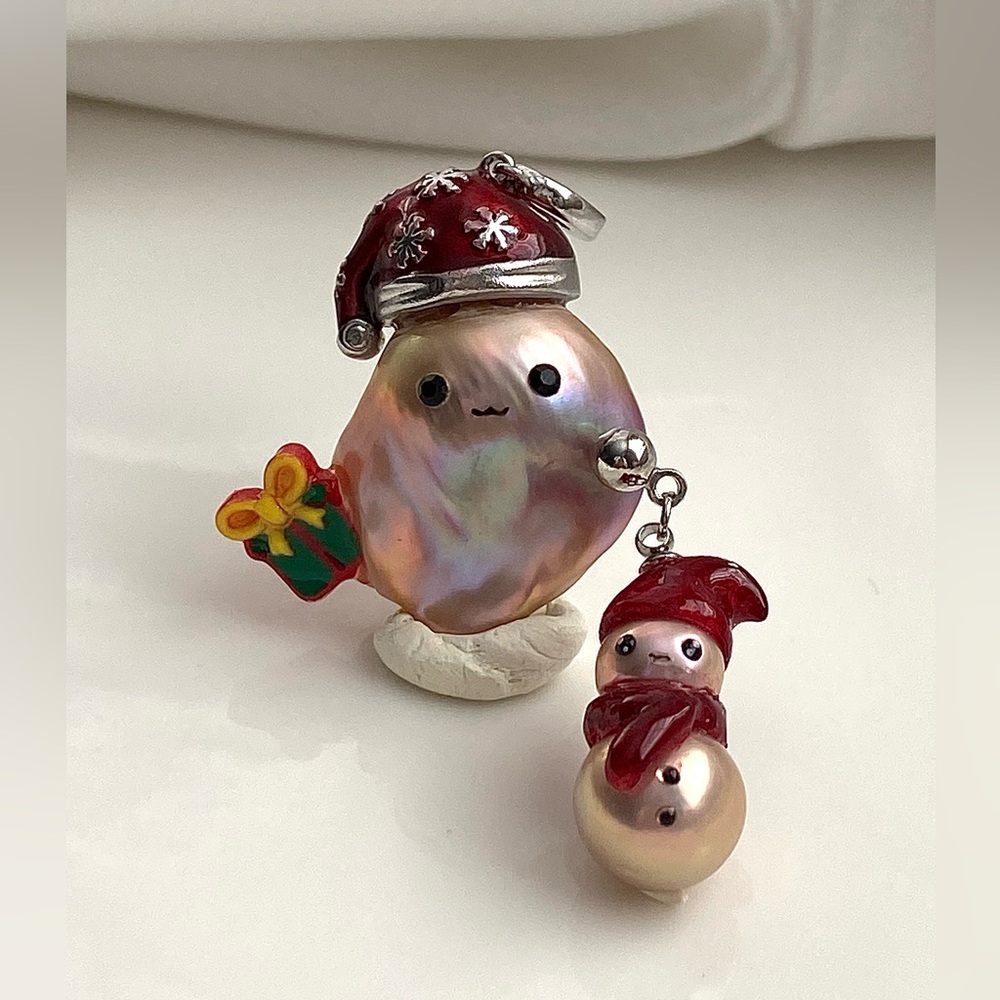 P199-Premium Metallic Flameball Pearl Santa And Snowman Detachable Pendant